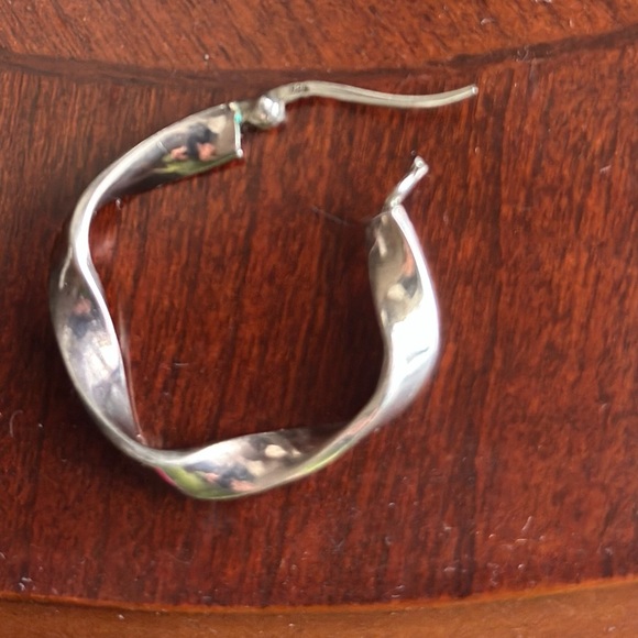 Sterling Silver 925 Twisted Hoop Earring - Picture 10 of 14